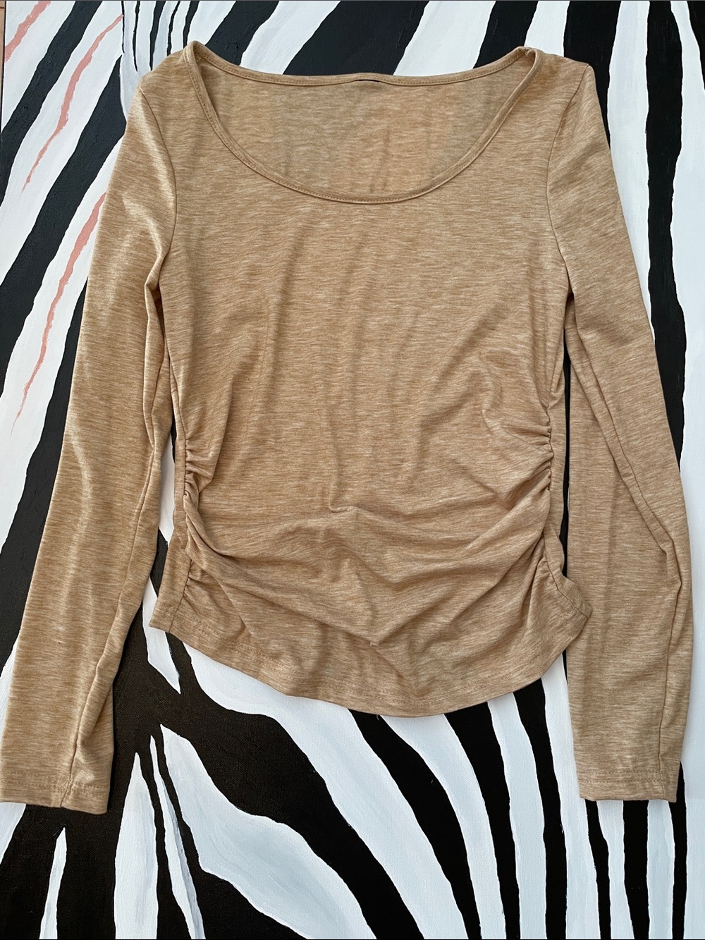 M.  Cozy Honey  Long-Sleeve Scoop Neck Women's Top NWOT